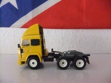 Siku 1:55 Iveco 3 achser Zugmaschine_3424