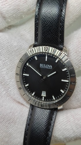 Bulova accutron moonview - bulova,