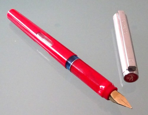 Pelikano roter schulfüller - pelikano,,