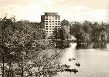 Ansichtkarte Karl-Marx-Stadt "Am Schloßteich" 1968 gelaufen o.M. Echtes Foto