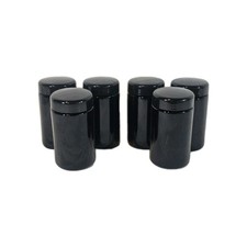 Ein Set aus sechs schwarzen