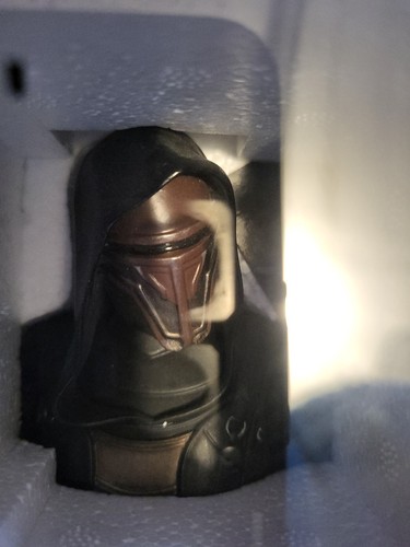 Gentle giant darth revan - gentle,