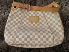 Louis Vuitton Galliera PM