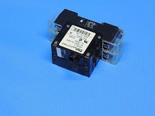 FUJI Electric Sicherungsautomat CP32E/1 1A 0706W Circuit Protector +CP-S2