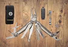 Leatherman Charge Plus TTI Mehrzweckzange Titangriff (Made in USA)