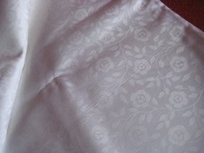 DDR-Tischdecke, Tafeldecke