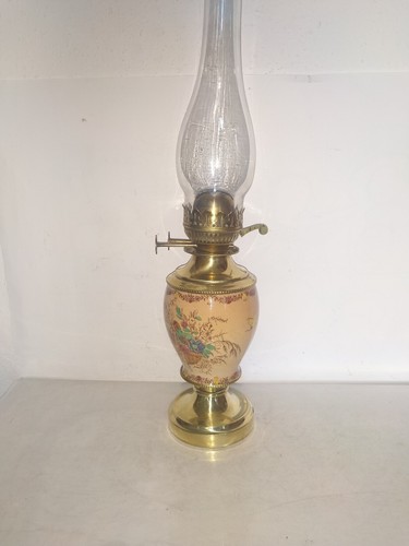 Alte tisch petroleumlampe - alte,