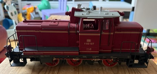 Märklin spur 60 107 - v,