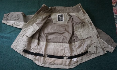 Regenjacke beige mit