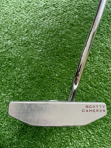 Scotty cameron futura putter - cameron,
