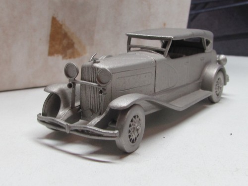Danbury mint 1934 duesenberg - mint,