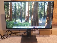 DELL ULTRASHARP U3219Q 31.5"