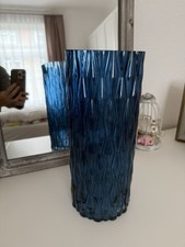 Wunderschöne blaue Glasvase