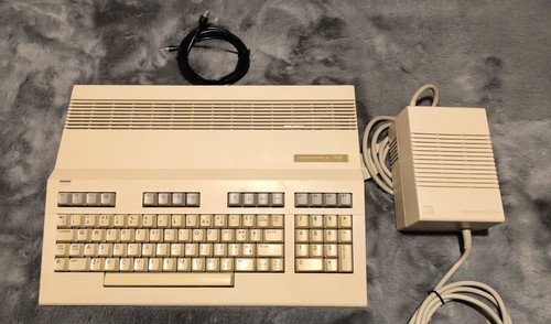 Commodore 128 bit - 128, 8-bit