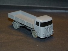 # Wiking 1:87 - Büssing LU7 Pritsche - staubgrau