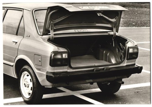 Fotografie auto toyota - fotografie,