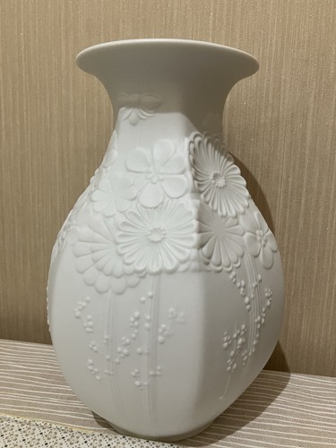 Kaiser bisquit porzellan vase - bisquit,