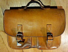 Schulranzen aus Leder