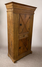 Antiker Bauernschrank ca