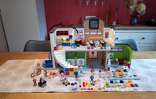 Playmobil city life schule - playmobil,