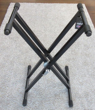 Stagg KXS-20 Keyboardständer in Doppel-X-Bauart aus Stahl - sehr stabil