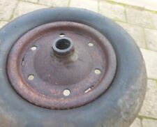 altes Eisenrad Rolle Eisen Rad