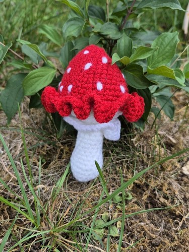 Pilz selbst gehäkelt