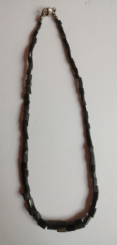 Kette aus schwarzem turmalin - aus,