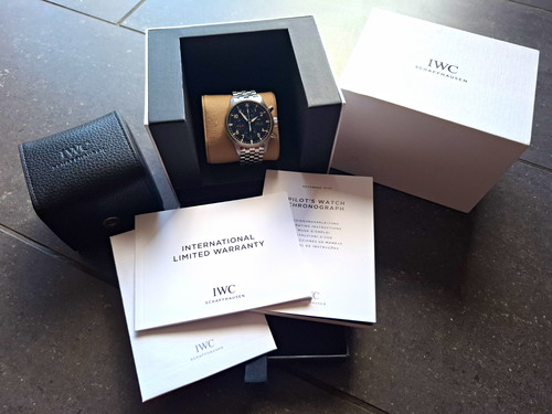 Iwc pilot chronograph iw377710 - iwc,