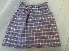 H&M DIVIDED süßer karierter