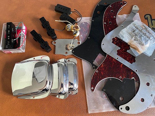 Bass guitar parts - (fender),