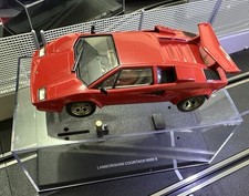 AutoArt Slot Lamborghini Countach mit Licht und Digital 132 Decoder, Ortmann
