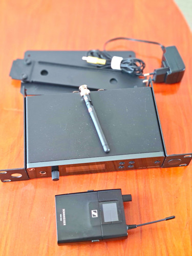 Sennheiser xsw iem rack - iem,