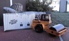 Conrad Case-Vibromax Walze