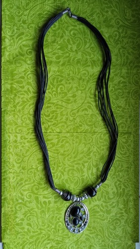 Halskette modeschmuck schwarz - halskette,