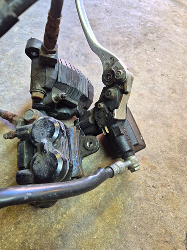 Suzuki gsx600f bremssättel - gsx600f,