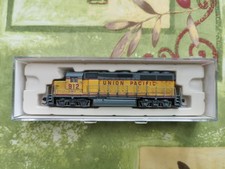 Spur N Atlas 48625 GP40-2 Union Pacific #912 DCC gealtert
