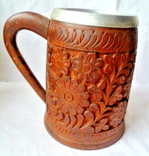 Bierkrug Holz mit Schnitzereien Alueinsatz 0,33 ml