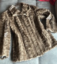 Wick Mantel aus braunem