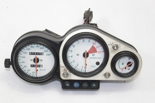 TACHOMETER-AUSRÜSTUNG