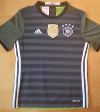 Kinder DFB 11 - deutsche