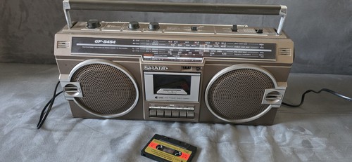 Sharp 5454hb radio cassette - gf-5454hb,