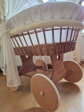 Stubenwagen- Waldin Babystubenwagen- Rollend- Retro Körbchen