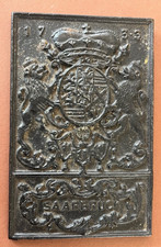 Altes Relief Eisenguss
