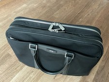 Laptop. Tasche BOSS Schwarz 18 Zoll