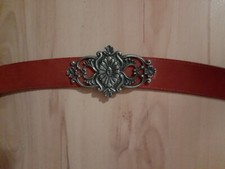 Neuwertiger, schöner * roter