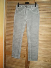 Jeans..Gina