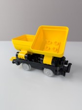 LEGO DUPLO Güterwagen Kipplore gelb schwarz Eisenbahn Waggon Train Wagen