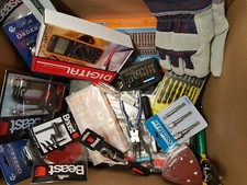 Werkzeug Zubehör Restposten Schrauben Zangen Stecknuss Torx mind. 20 Kleinteile