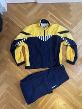 Hummel Trainingsanzug Size XL